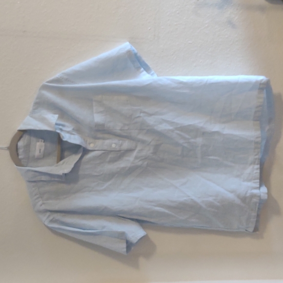 Linen beach vacation Onia  1/2  button down - Picture 2 of 7